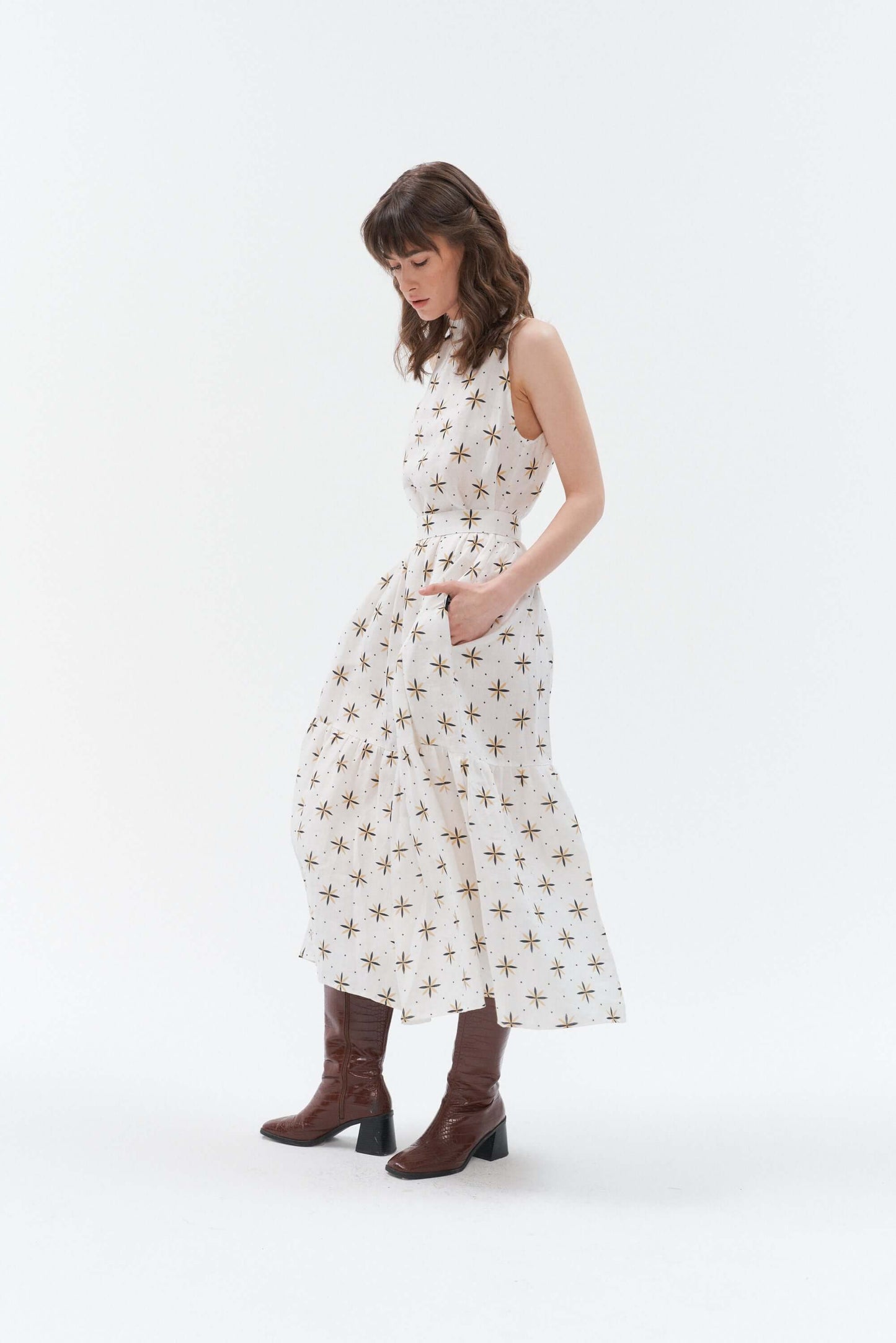 Bohemian 100% linen long dress for women, perfect for beachwear or casual boho style