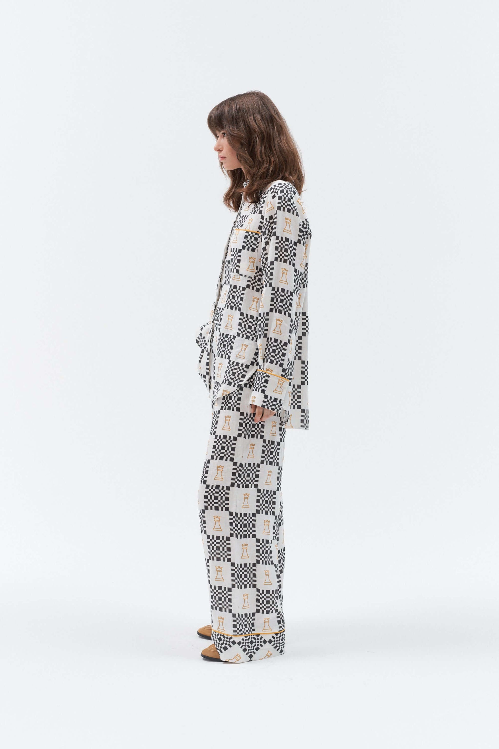 Grand Duchess linen pants; wide leg pants; linen throusers; stylish pants; unique pattern linen pants; luxury linen pants; exclusive design linen pants for women; unique linen pattern pants women; long wide linen pants; elegant linen suit women