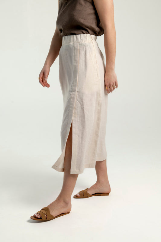 Linen midi skirt with front slit Madison in natural color, featuring a flattering A-line silhouette and front slit.