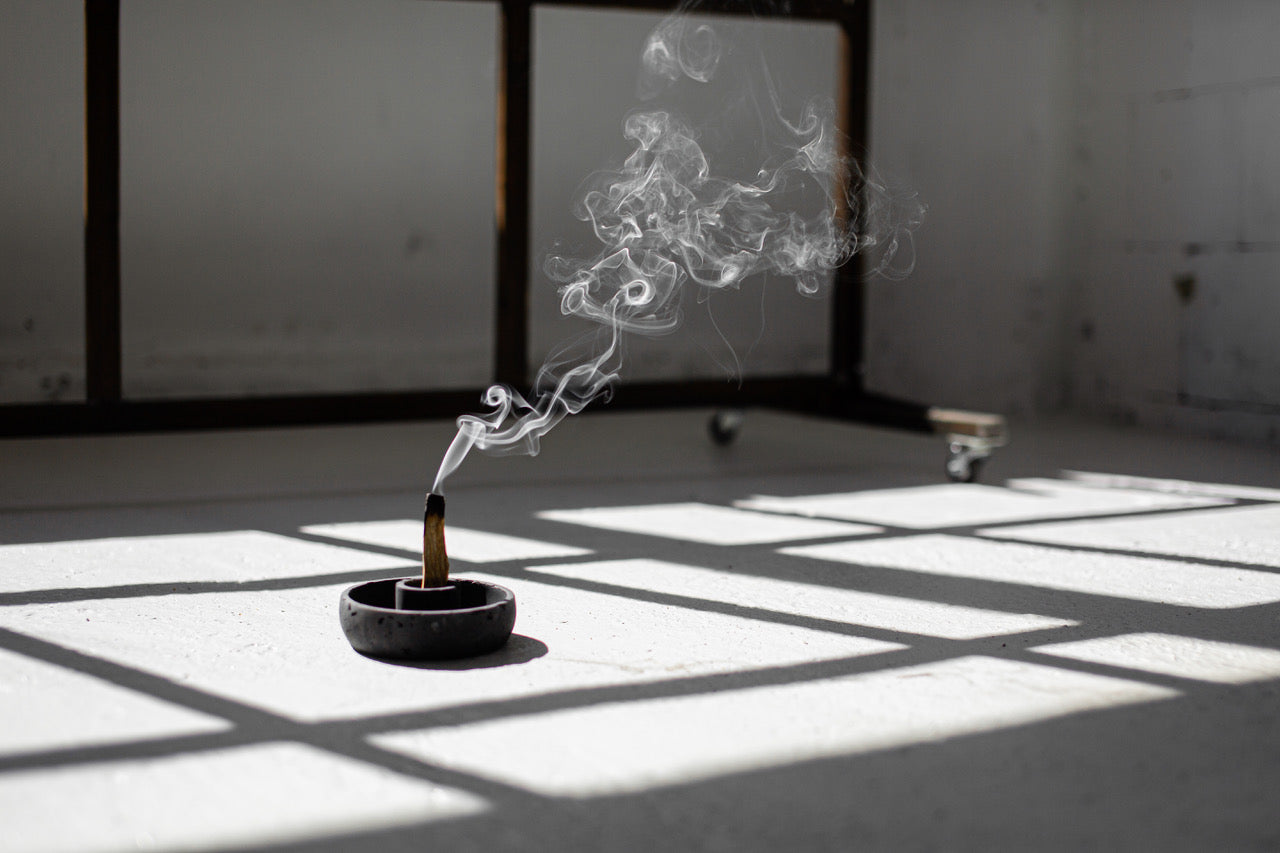 Minimalist concrete Palo Santo holder for decor 